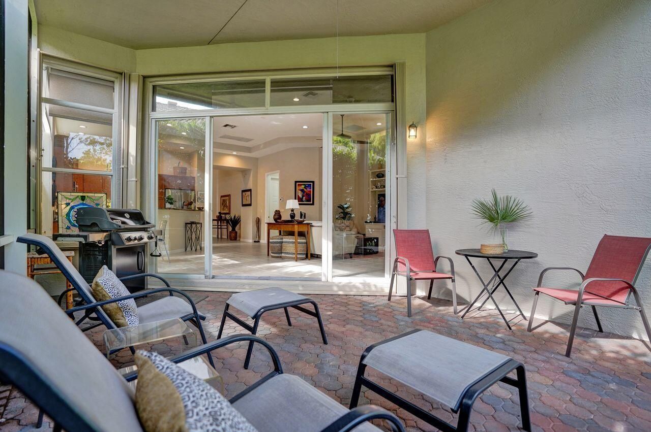 9625 Via Elegante, Wellington, FL 33411 Photo