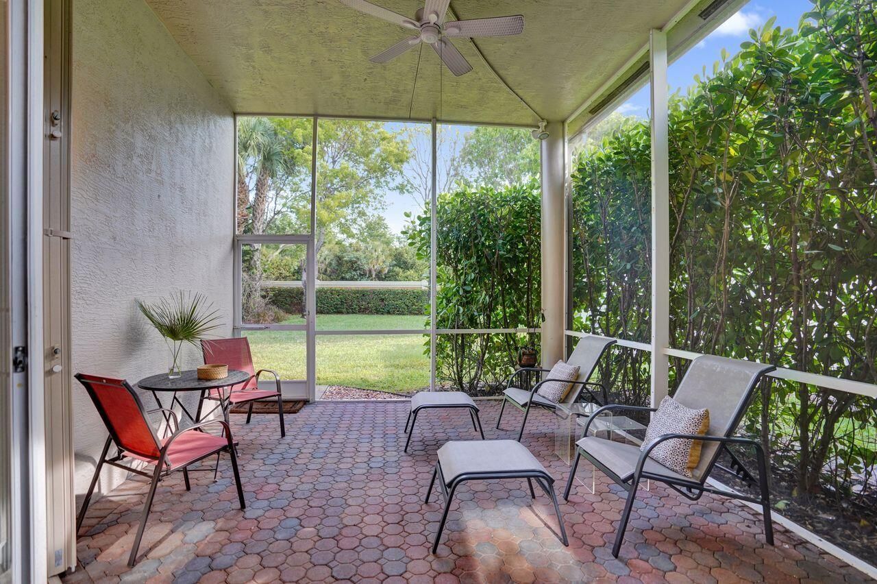 9625 Via Elegante, Wellington, FL 33411 Photo