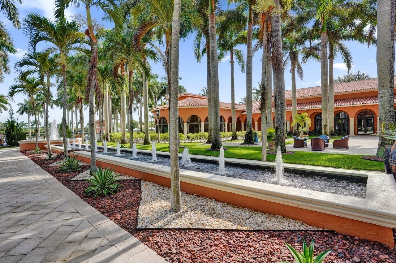 9625 Via Elegante, Wellington, FL 33411 Photo