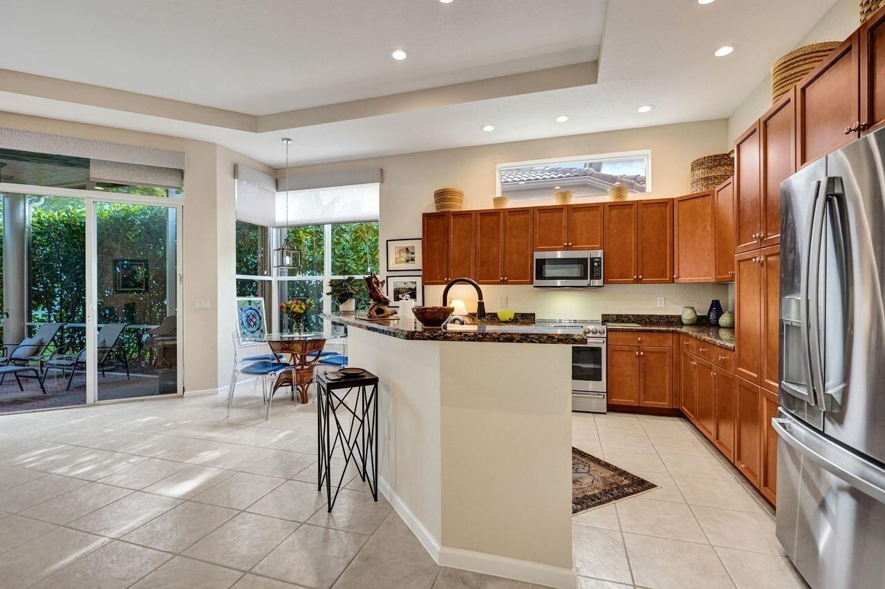 9625 Via Elegante, Wellington, FL 33411 Photo