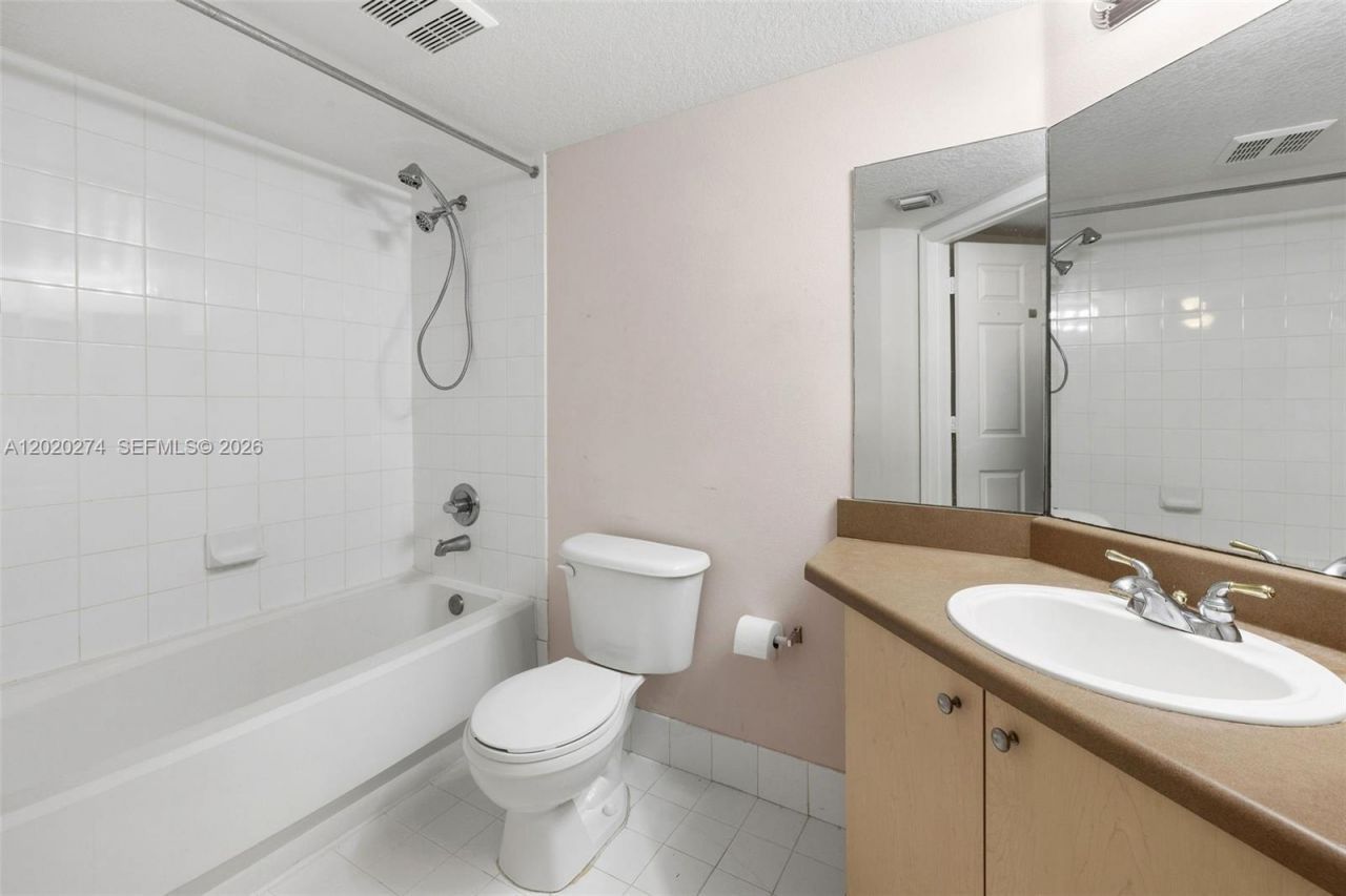 4280 San Marino Blvd , Unit 201, West Palm Beach, FL 33409 Photo