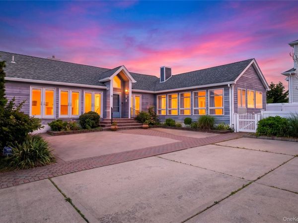 33 Bath Street, Lido Beach, NY 11561