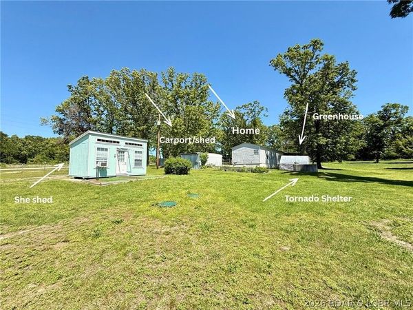 7358 Hwy 52 , Versailles, MO 65084