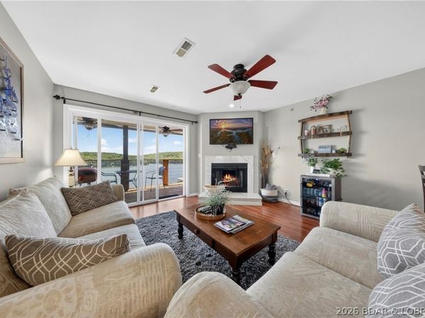 222 Park Place Lane , Unit 3C, Kaiser, MO 65047