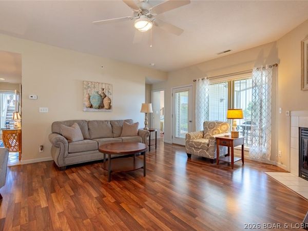 398 Regatta Bay Drive , Unit 2B, Lake Ozark, MO 65049