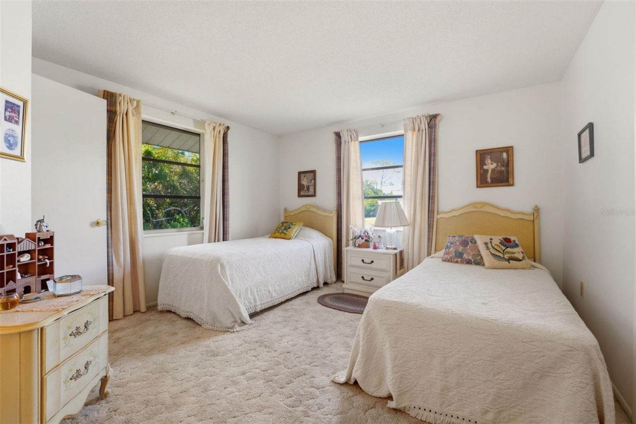 1240 S Venice Boulevard, Venice, FL 34293 Photo