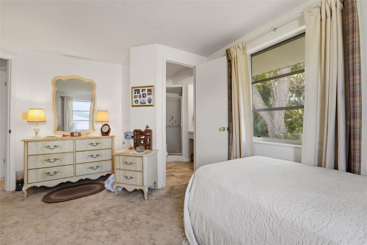 1240 S Venice Boulevard, Venice, FL 34293 Photo