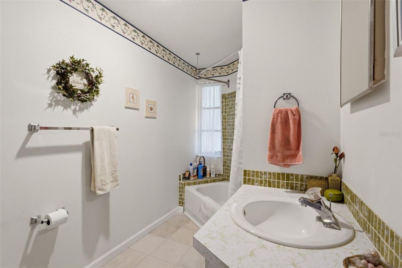 1240 S Venice Boulevard, Venice, FL 34293 Photo