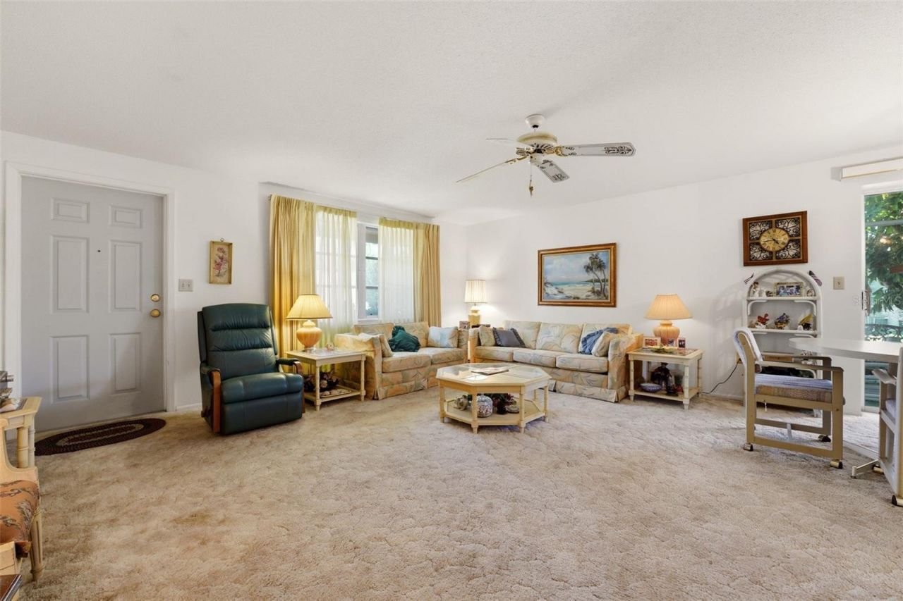 1240 S Venice Boulevard, Venice, FL 34293 Photo