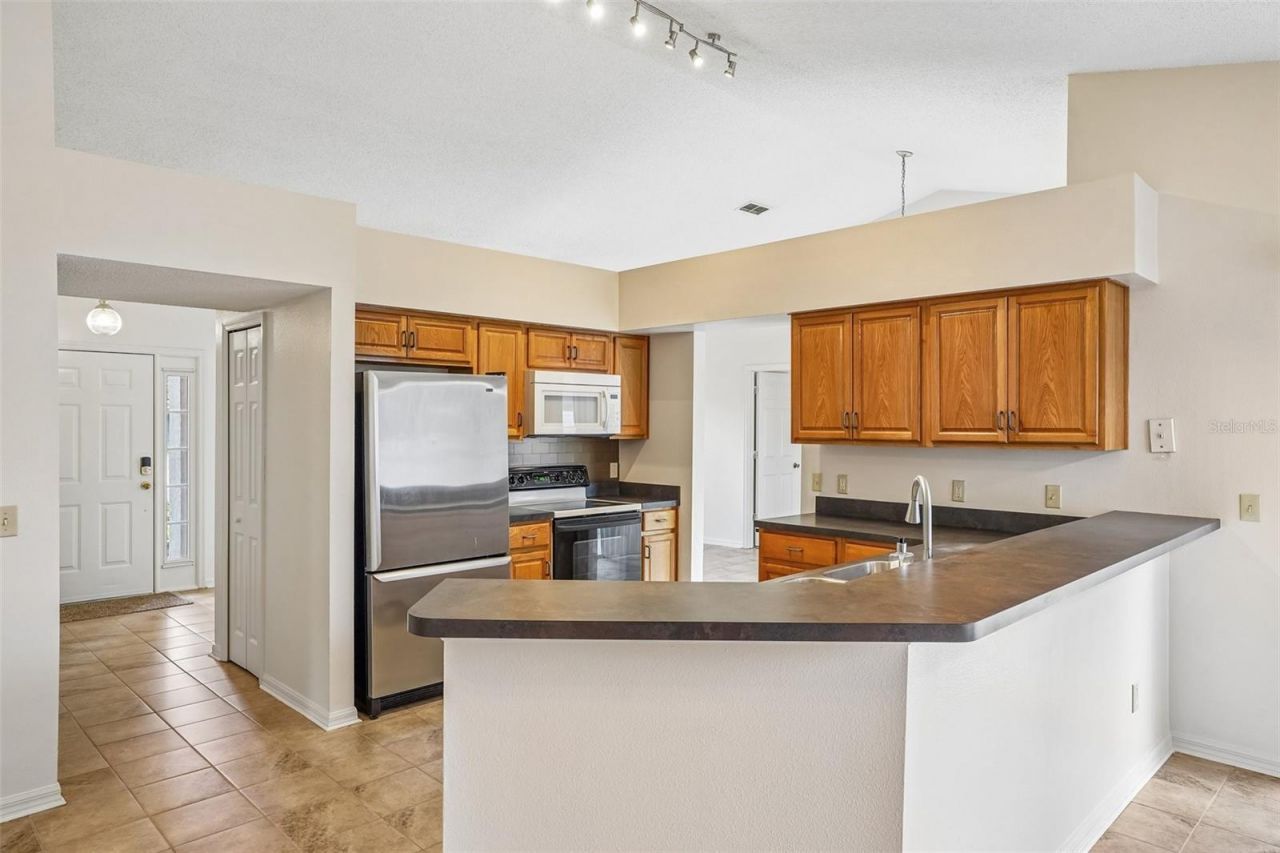 2596 Alclobe Circle, Ocoee, FL 34761 Photo