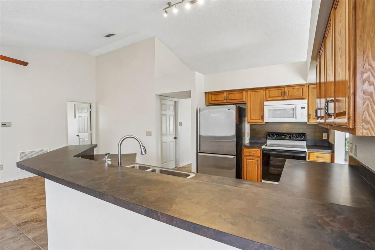 2596 Alclobe Circle, Ocoee, FL 34761 Photo