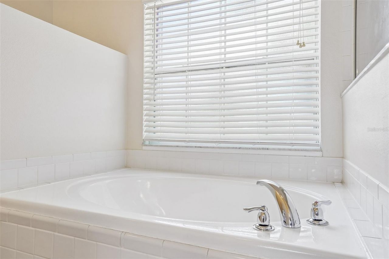 2596 Alclobe Circle, Ocoee, FL 34761 Photo