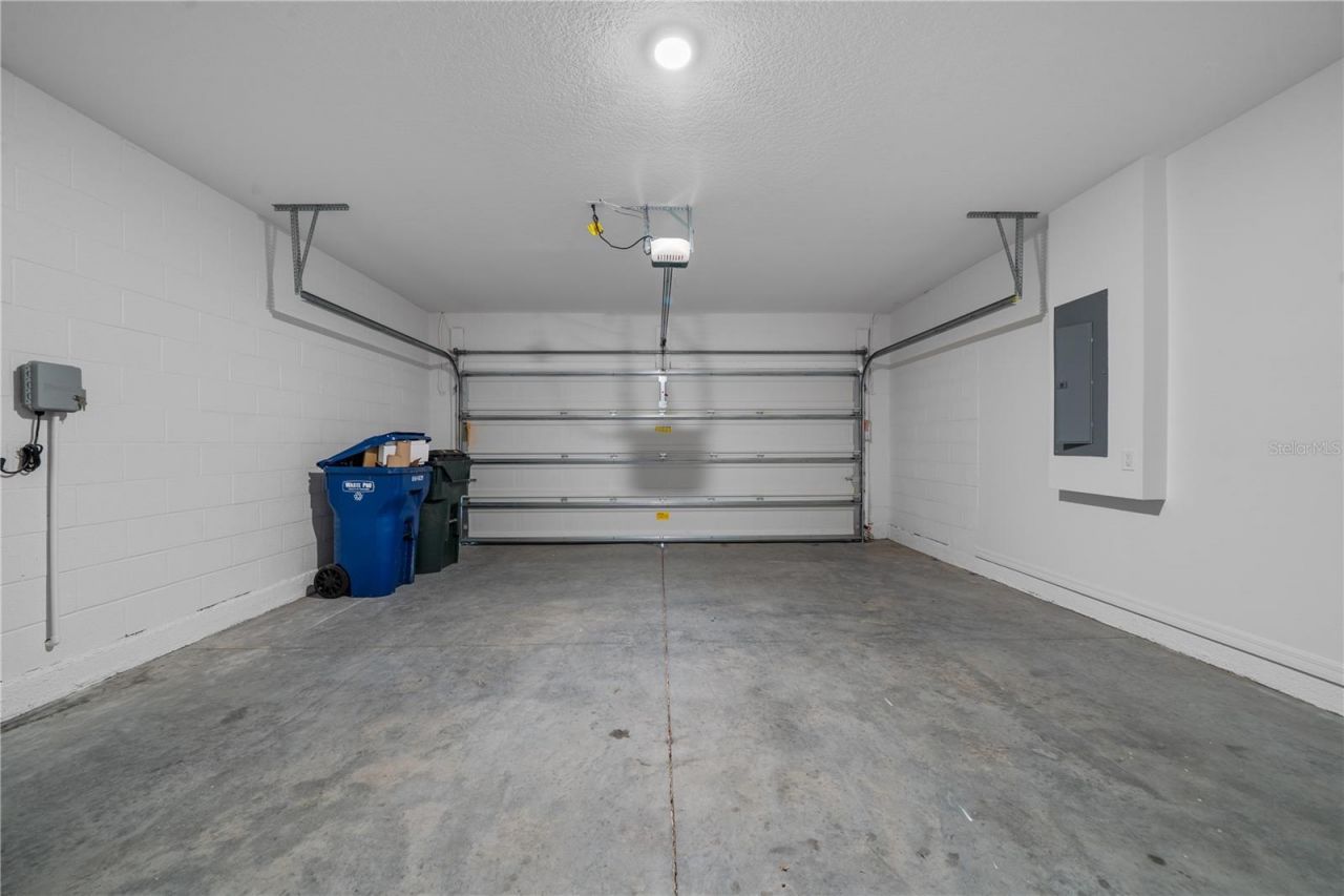 880 NW 251st Drive , Newberry, FL 32669 Photo