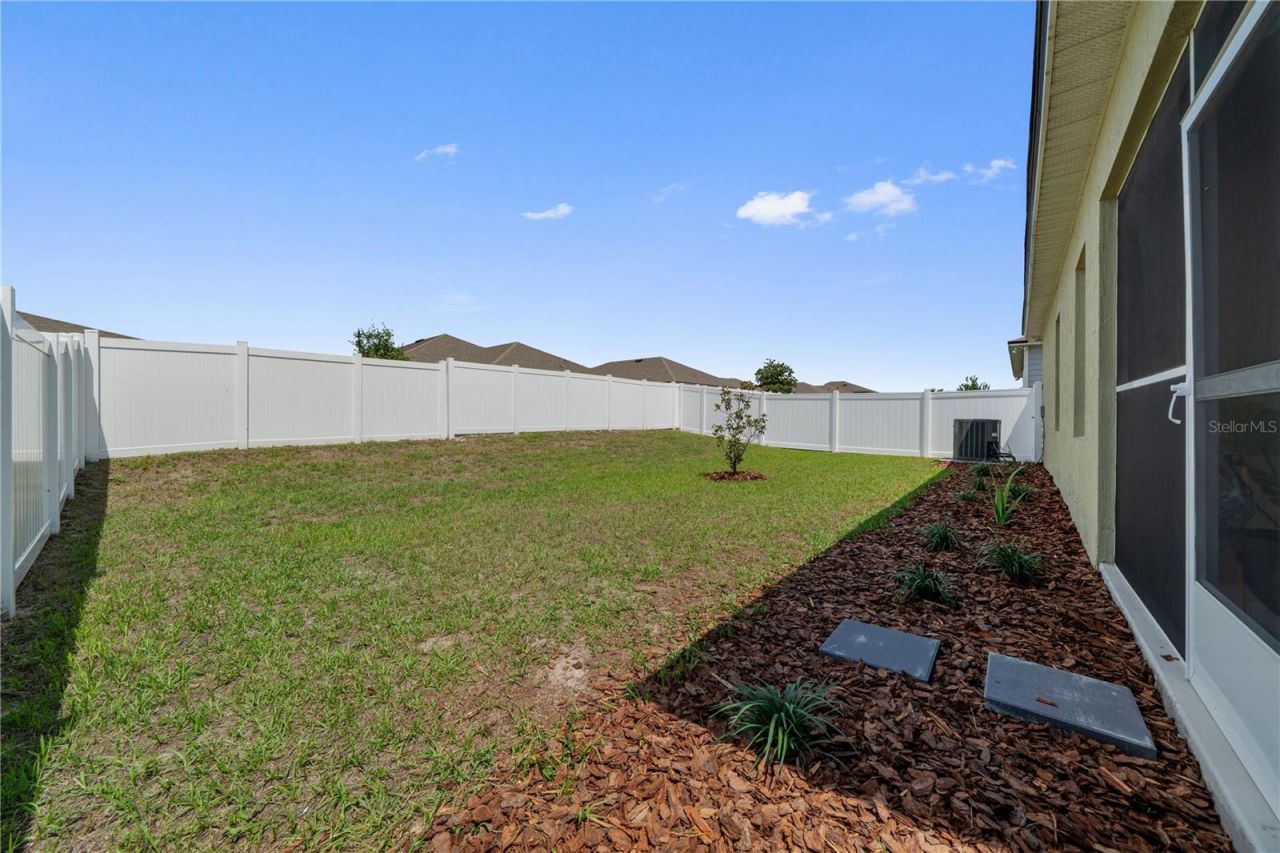 880 NW 251st Drive , Newberry, FL 32669 Photo