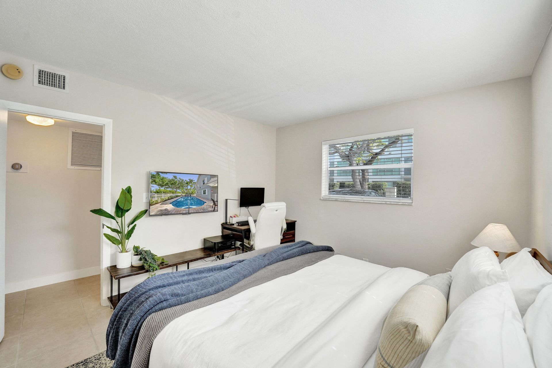 510 NE 17th Avenue, Unit 103, Fort Lauderdale, FL 33301 Photo