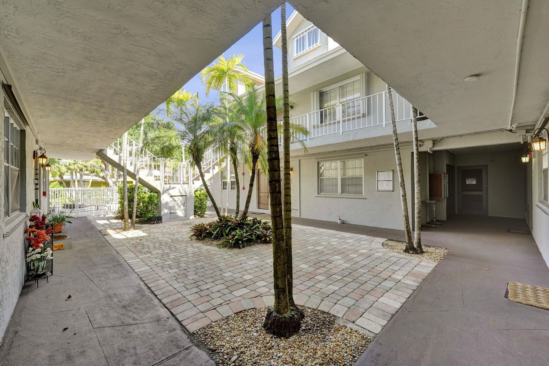 510 NE 17th Avenue, Unit 103, Fort Lauderdale, FL 33301 Photo