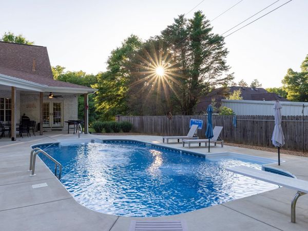 468 KIMBERLY DR, Atoka, TN 38004