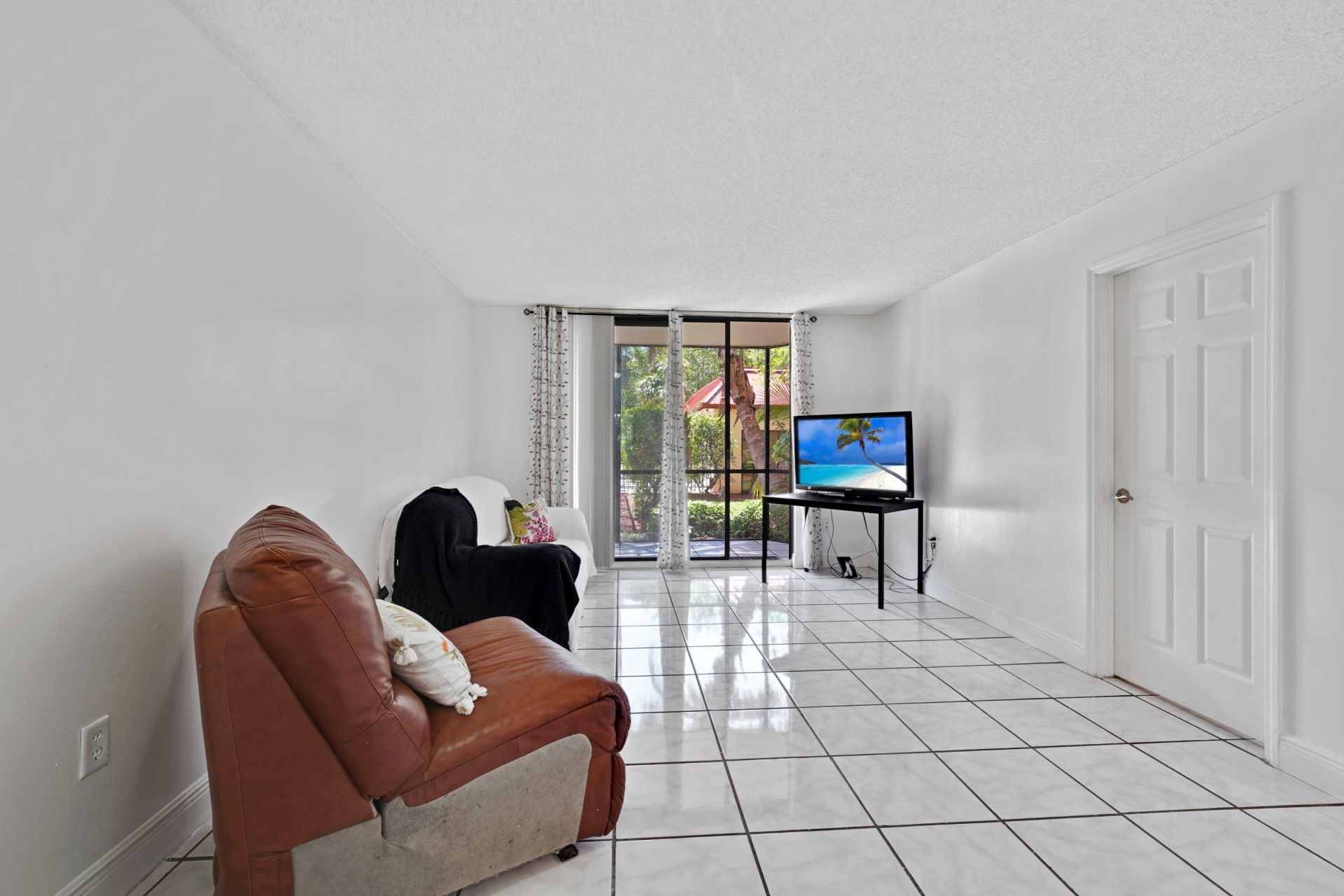 7451 NW 16th Street, Unit 108, Plantation, FL 33313 Photo