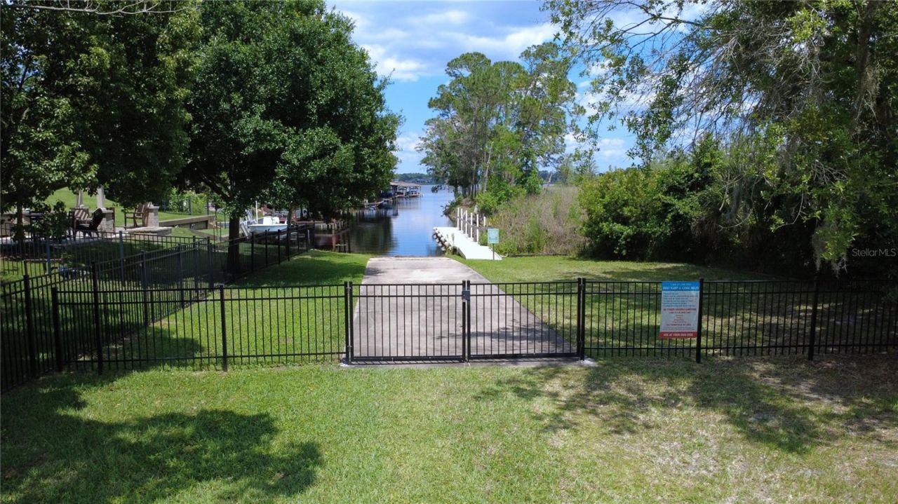 7468 Aprelle Drive , Sanford, FL 32771 Photo