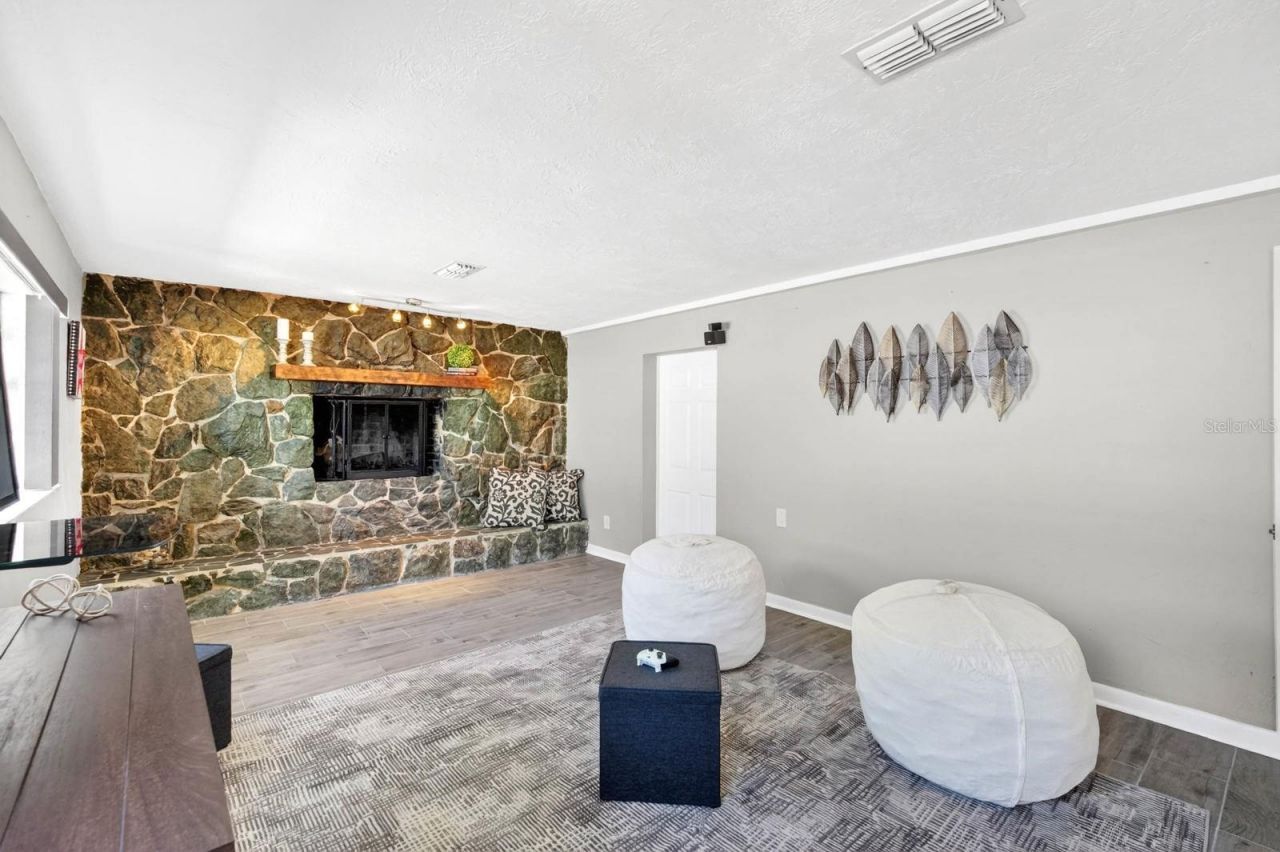 2134 Pope Avenue , South Daytona, FL 32119 Photo
