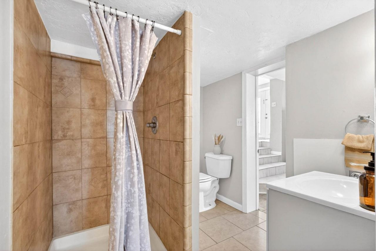 2134 Pope Avenue , South Daytona, FL 32119 Photo