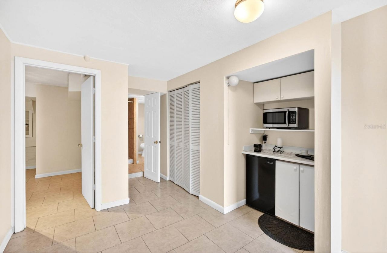 2134 Pope Avenue , South Daytona, FL 32119 Photo