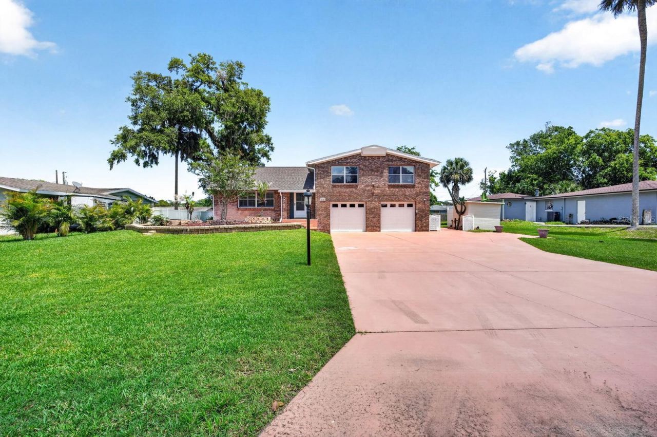 2134 Pope Avenue , South Daytona, FL 32119 Photo