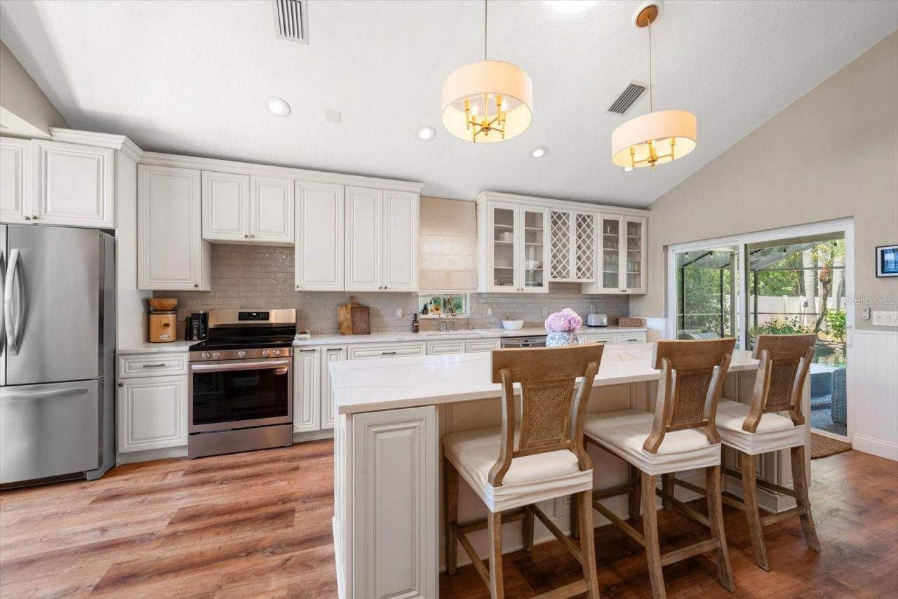 848 Christina Circle, Oldsmar, FL 34677 Photo