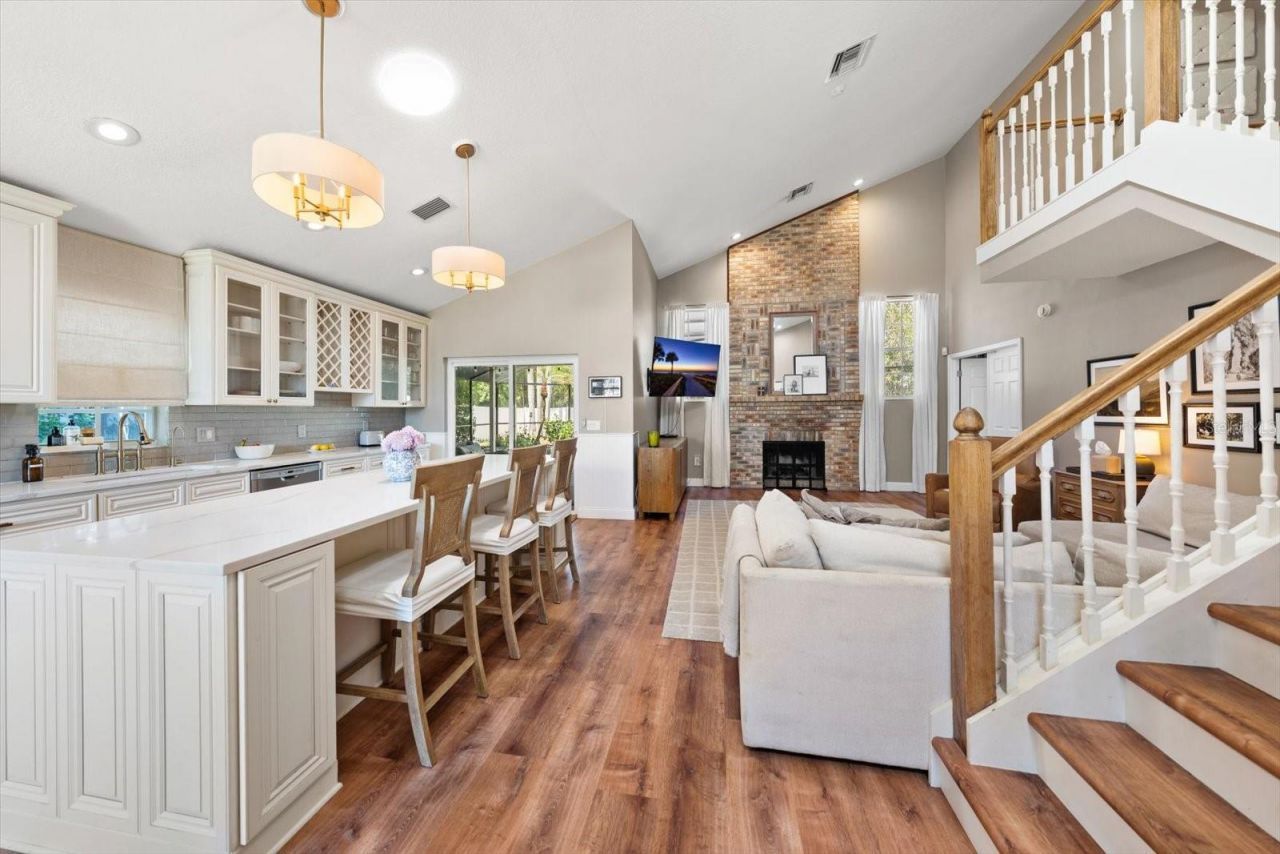 848 Christina Circle, Oldsmar, FL 34677 Photo