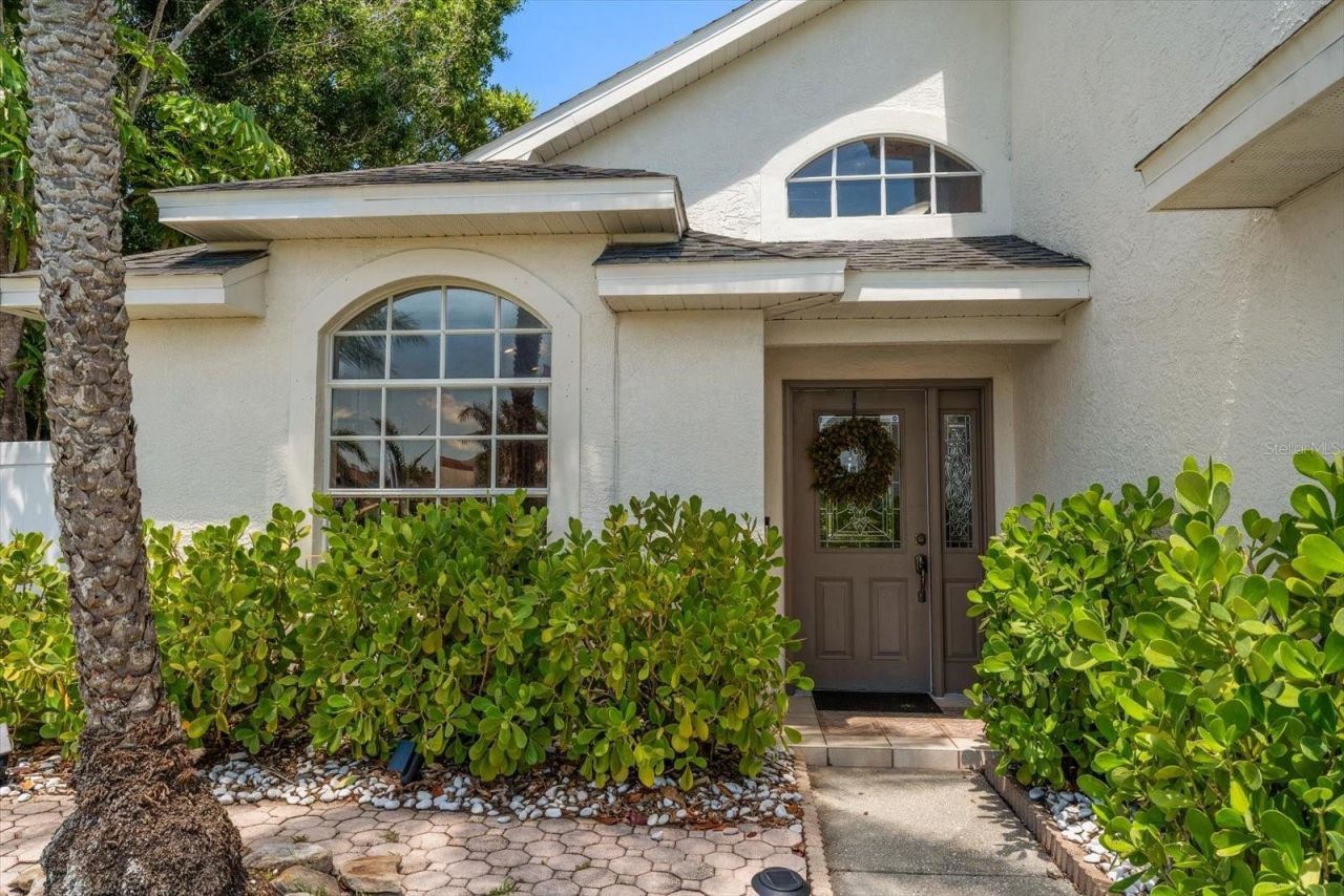 848 Christina Circle, Oldsmar, FL 34677 Photo