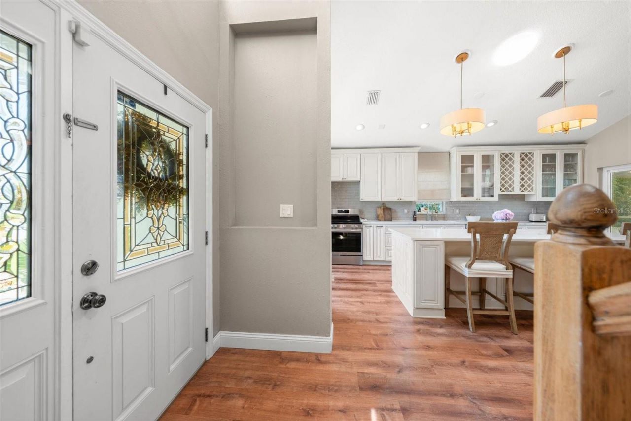848 Christina Circle, Oldsmar, FL 34677 Photo