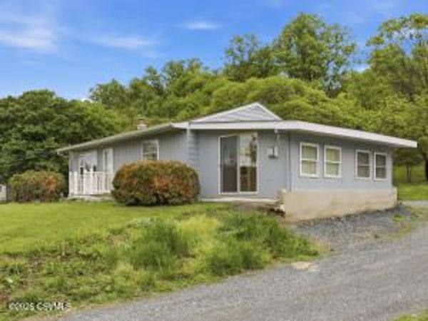 5124 PA-147, Dalmatia, PA 17017