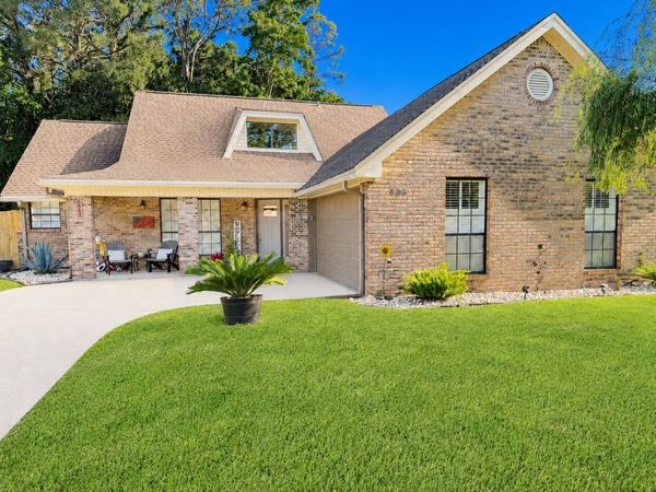 805 Overbrook Drive, Fort Walton Beach, FL 32547