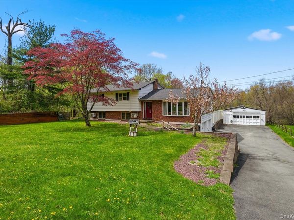 14 Feitsma Lane, Rock Tavern, NY 12575