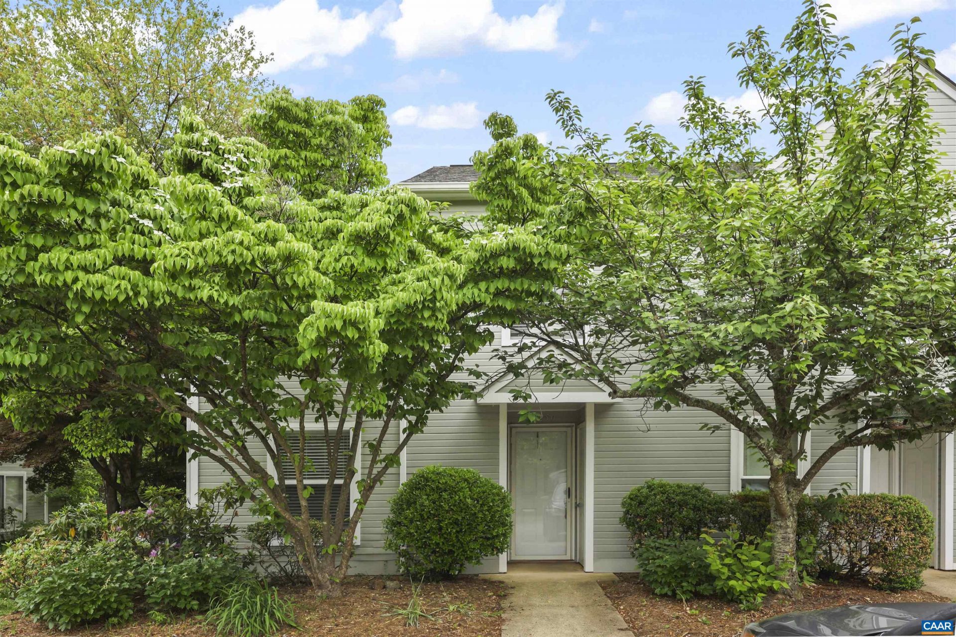1250 Maple View Dr, Charlottesville, VA 22902 Main Photo