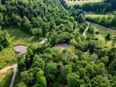 1390 PERKINS HOLLOW LN , Faber, VA 22938