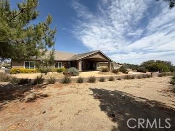 7031 Joshua, Oak Hills, CA 92344