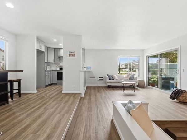 3107 Harbor Boulevard, Oxnard, CA 93035