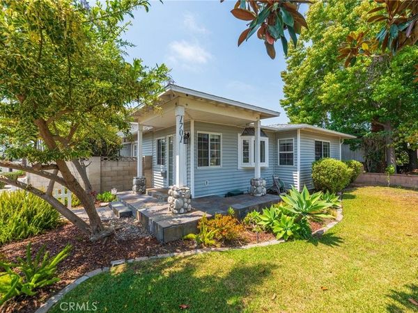 1701 Lake Street, Huntington Beach, CA 92648