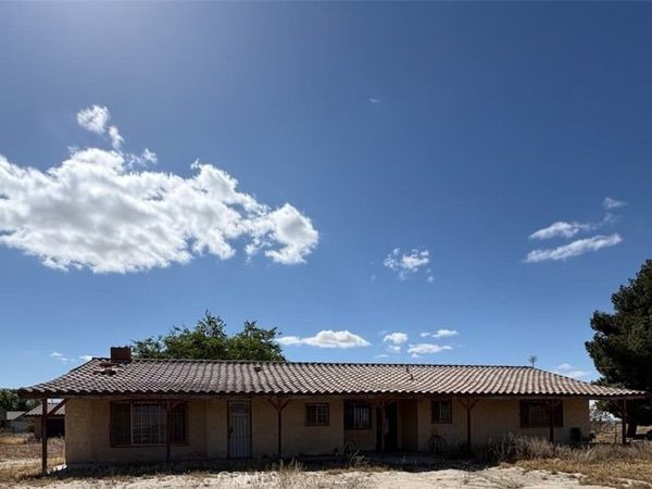 19444 Saint Anthony, El Mirage, CA 92301
