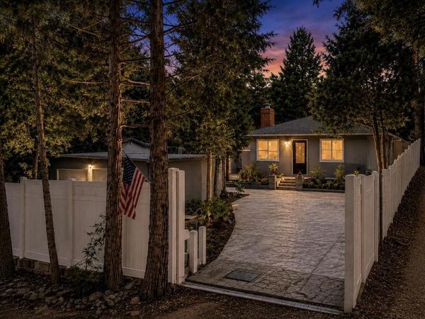 15113 Calle Los Elegantes, Santa Clarita, CA 91390