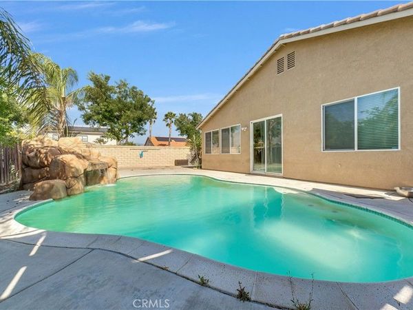 1105 Sykes, San Jacinto, CA 92582