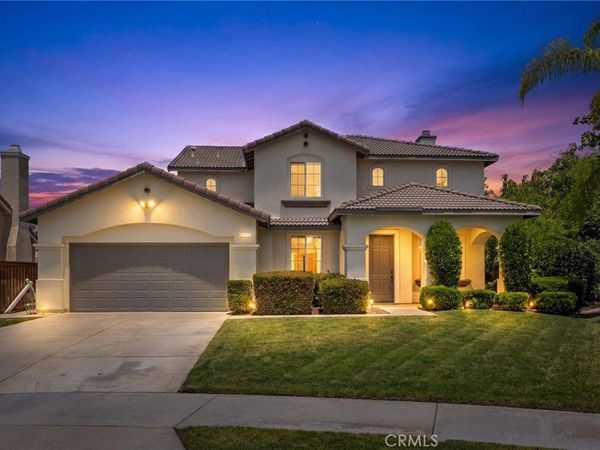 1663 Naranjo Court, Redlands, CA 92374