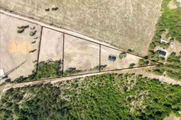 300 Bailey Sawmill Road photo 4