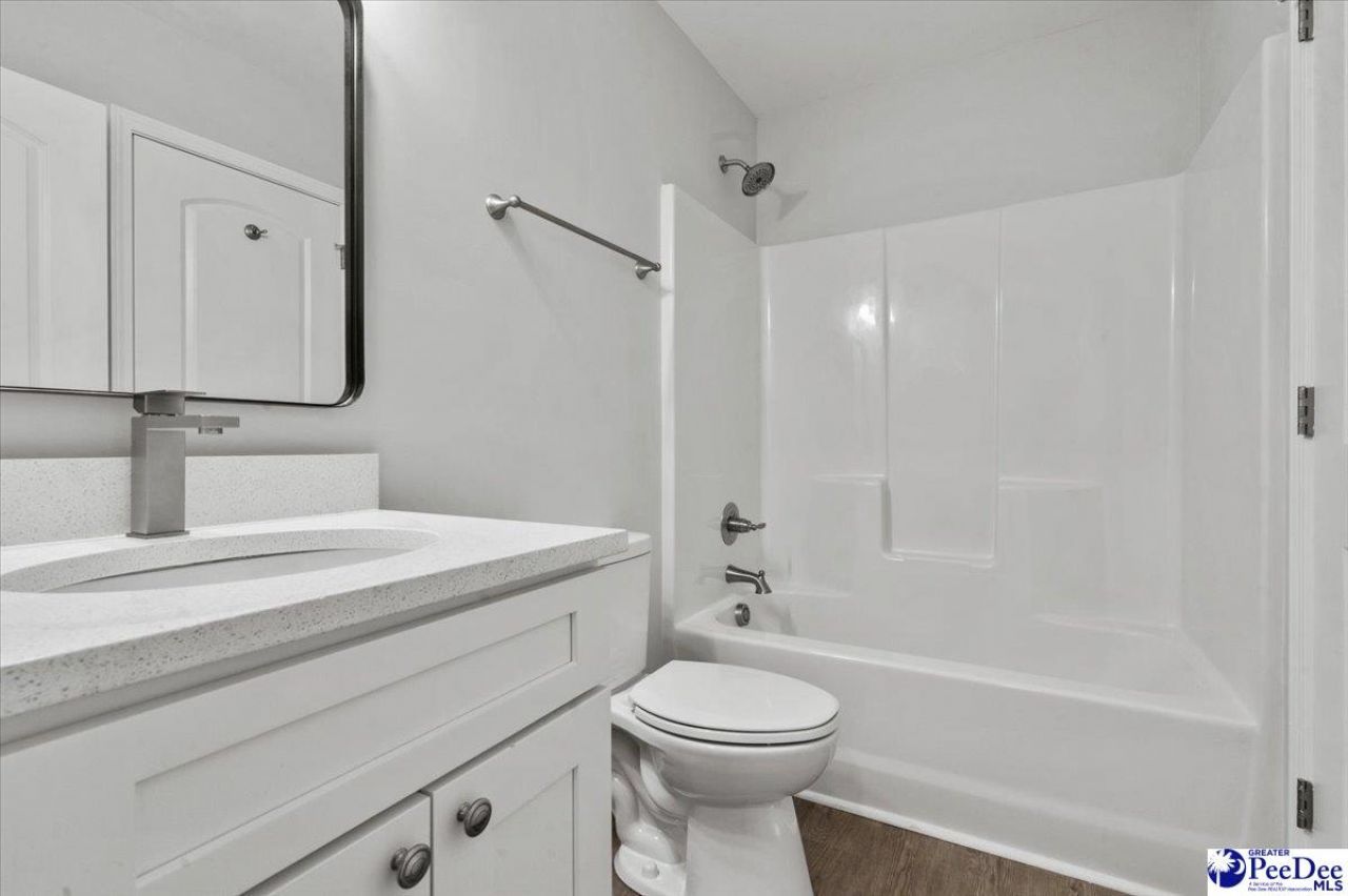 1705 Tuxedo Junction Photo 7