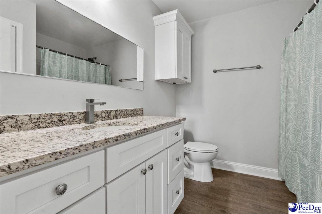 1705 Tuxedo Junction Photo 25