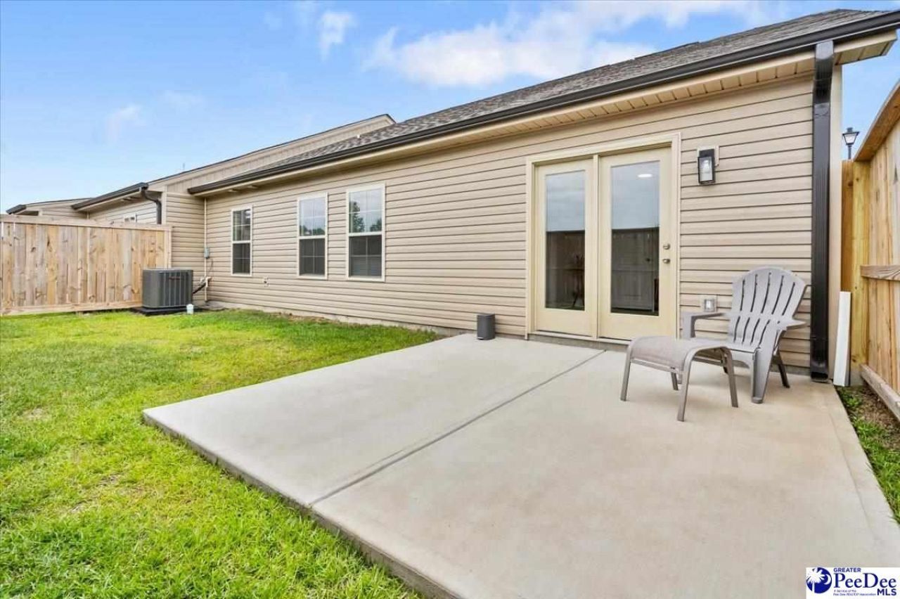 1705 Tuxedo Junction Photo 28