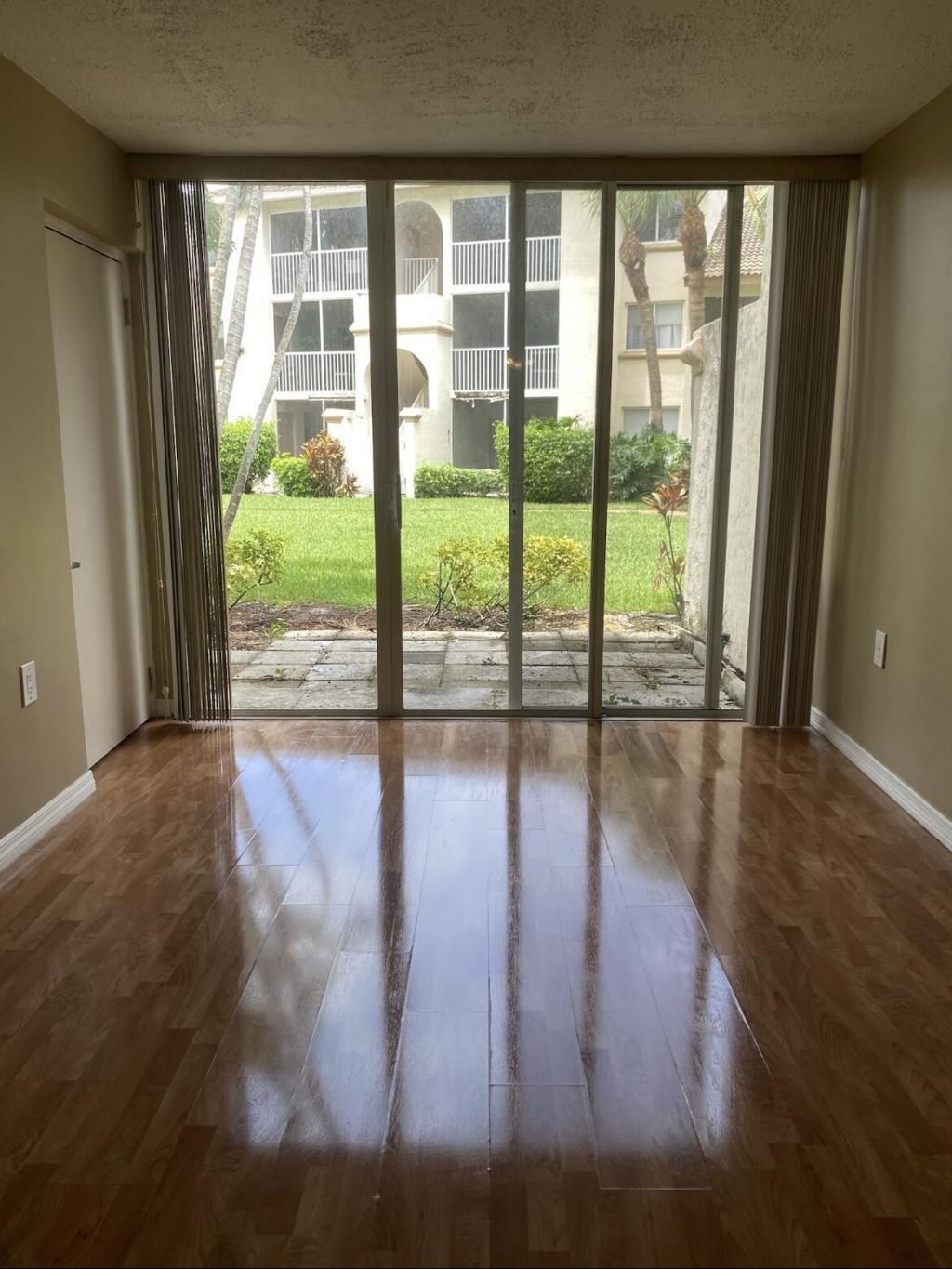 21103 Glenmoor Drive, West Palm Beach, FL 33409 Photo