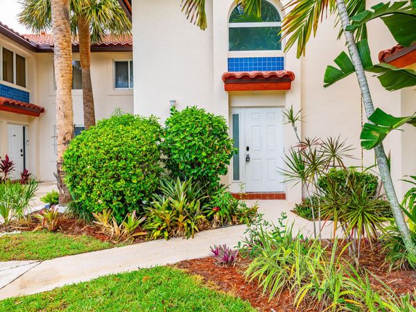 380 NW 67th Street, Unit J204, Boca Raton, FL 33487