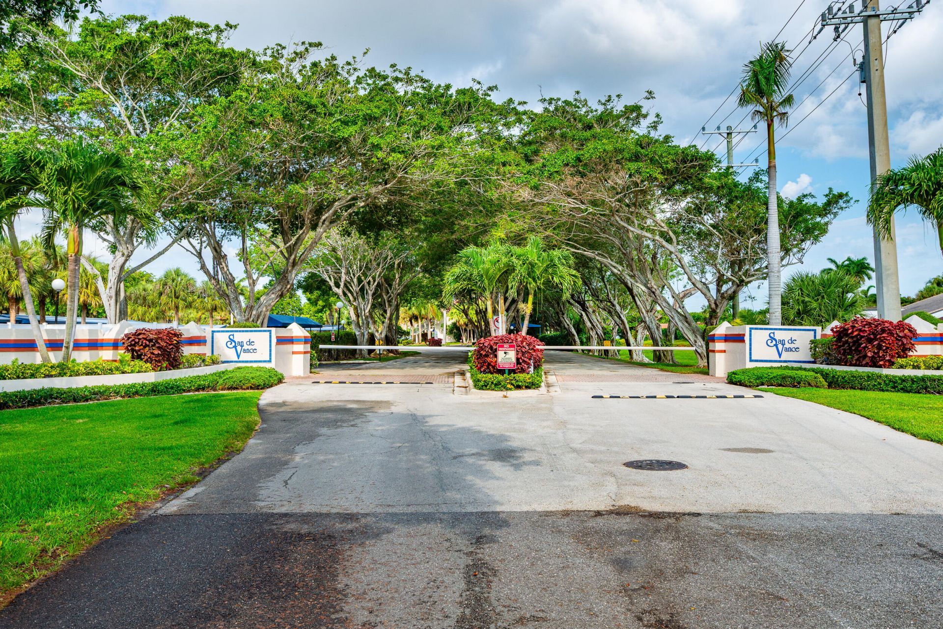 380 NW 67th Street, Unit J204, Boca Raton, FL 33487 Photo